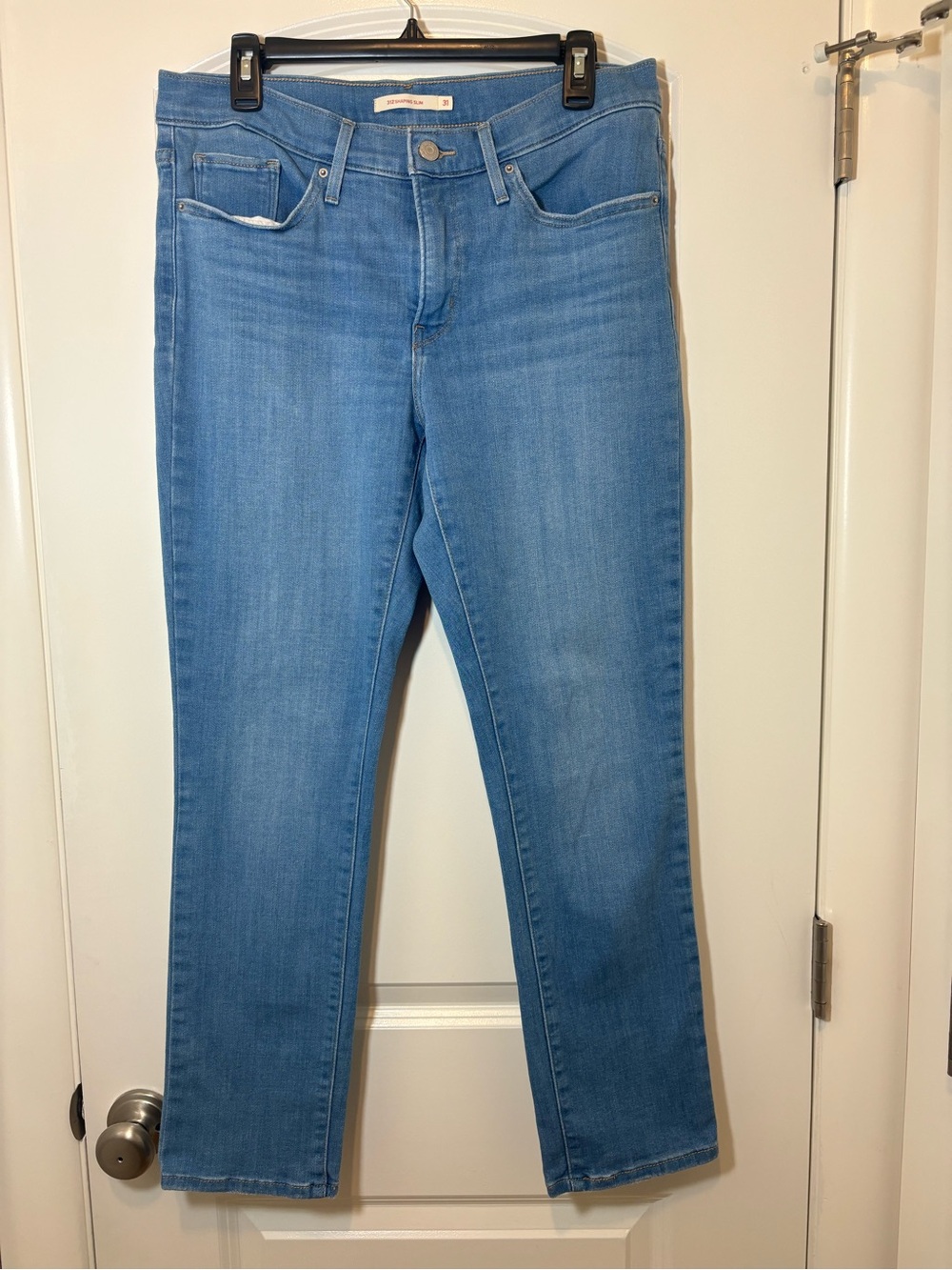 Levi's Light Blue Straight Leg Women's Jeans